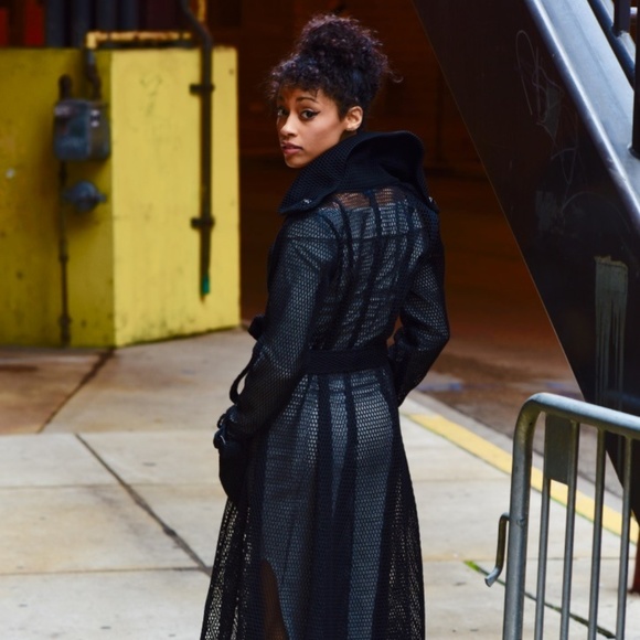 Samuel Dong Black Eyelet Trench Coat - Picture 3 of 6